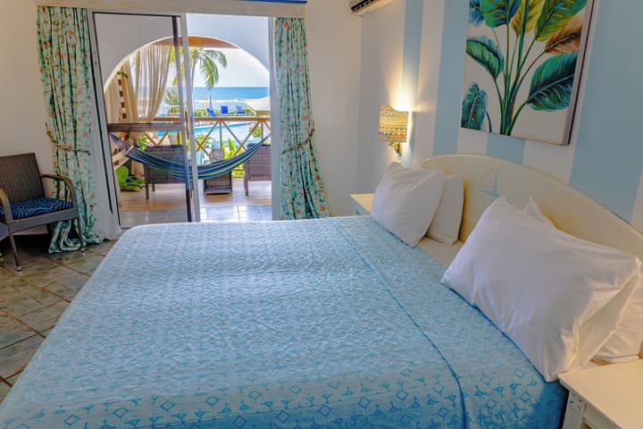 Ocean Point Beach Resort & Spa - Adults Only