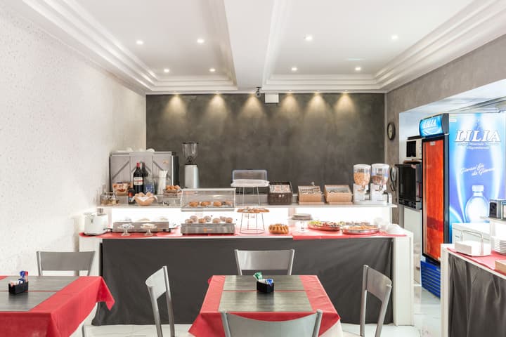Hotel Bella Napoli