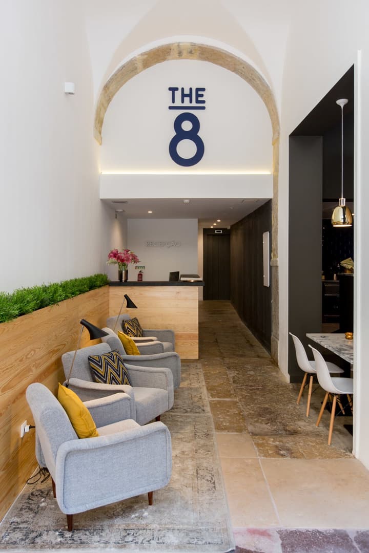 The 8 Downtown Suites