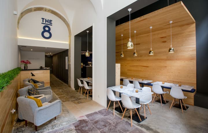 The 8 Downtown Suites