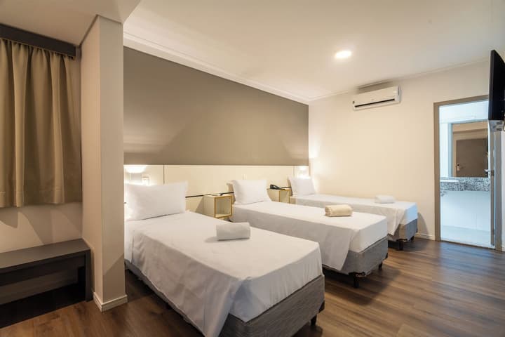 Uniclass Hotel Lapa