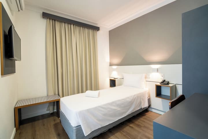 Uniclass Hotel Lapa