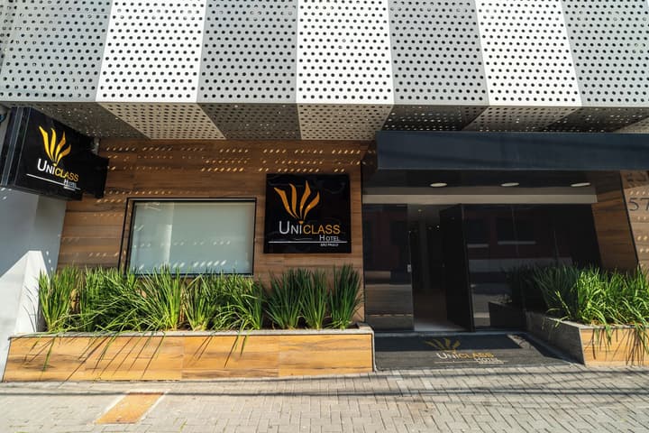 Uniclass Hotel Lapa