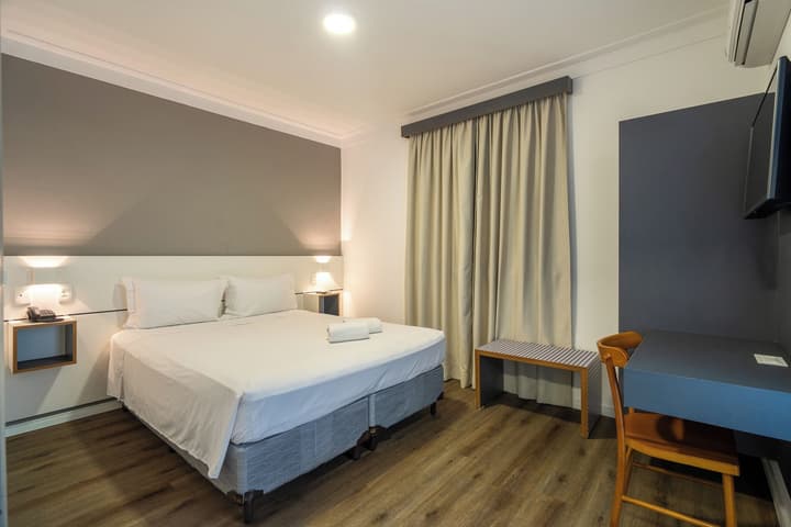 Uniclass Hotel Lapa