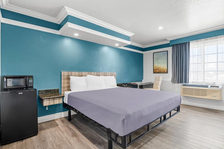 Rodeway Inn Commerce - Los Angeles