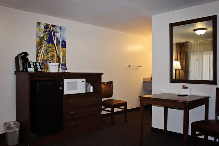 Bowen Motel