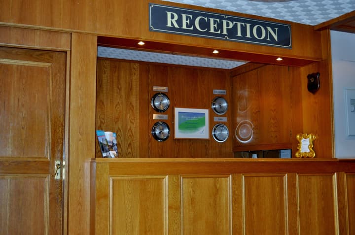 Abbotsford Hotel