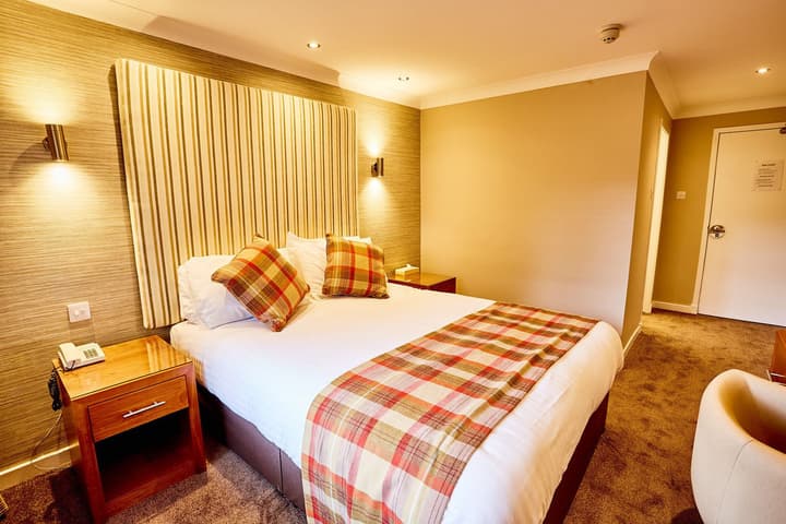 Abbotsford Hotel