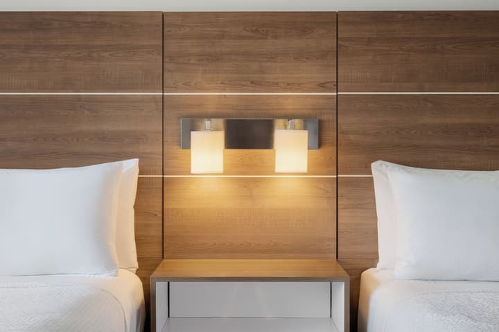 Holiday Inn Express & Suites Victoria - Colwood
