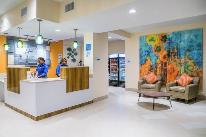 Holiday Inn Express & Suites Nassau by IHG