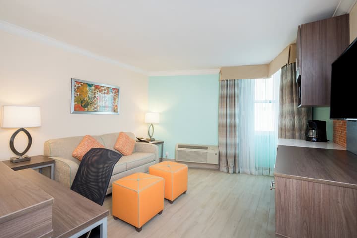 Holiday Inn Express & Suites Nassau by IHG