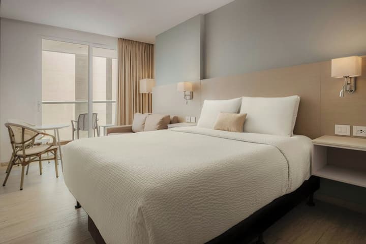 Courtyard By Marriott Santa Marta Resort