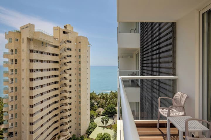 Courtyard By Marriott Santa Marta Resort