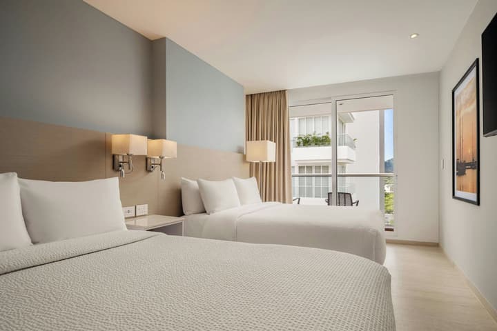 Courtyard By Marriott Santa Marta Resort