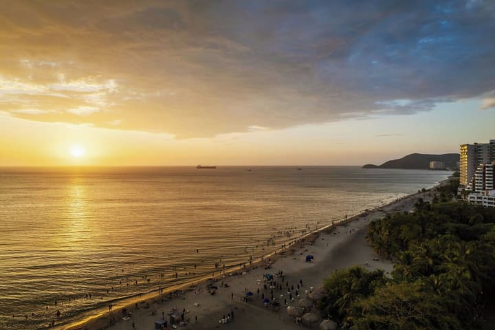 Courtyard By Marriott Santa Marta Resort