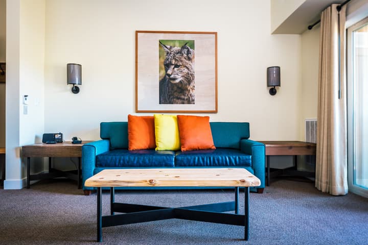 Rush Creek Lodge and Spa at Yosemite