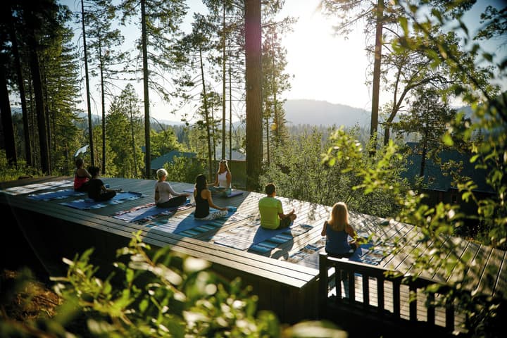 Rush Creek Lodge and Spa at Yosemite