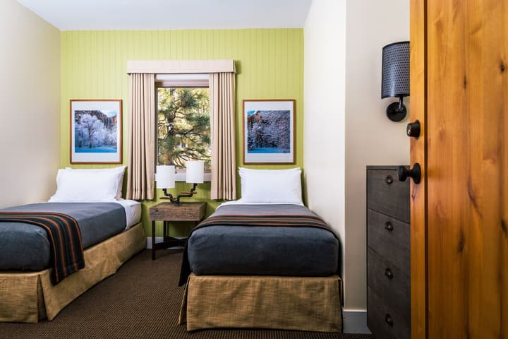 Rush Creek Lodge and Spa at Yosemite
