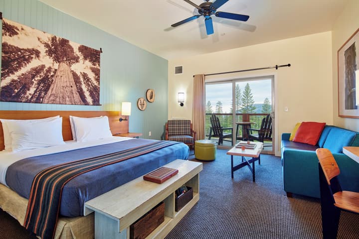 Rush Creek Lodge and Spa at Yosemite