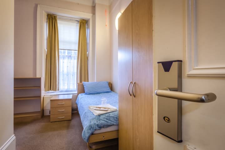 LSE Passfield Hall - Campus Accommodation