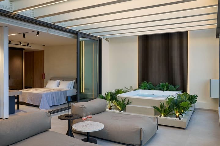 Fasma Suites Luxury Apartments in Piraeus