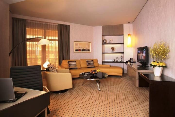 Time Grand Plaza