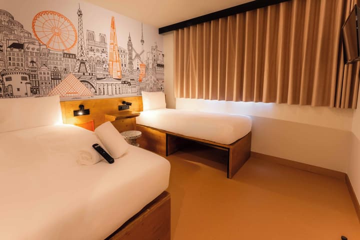 easyHotel Valencia Ciutat Vella