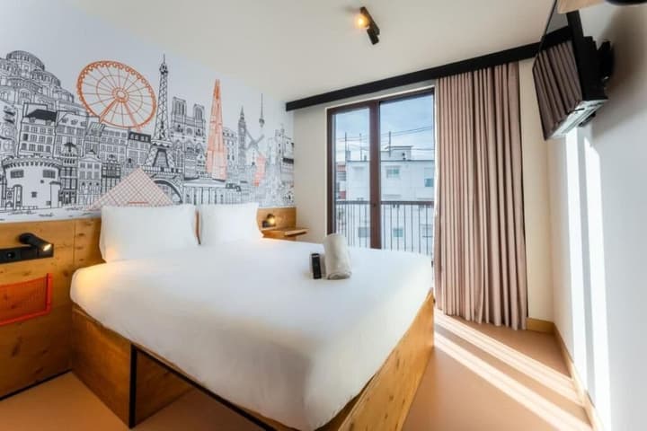 easyHotel Valencia Ciutat Vella