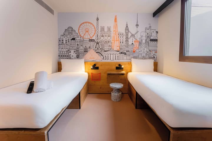 easyHotel Valencia Ciutat Vella