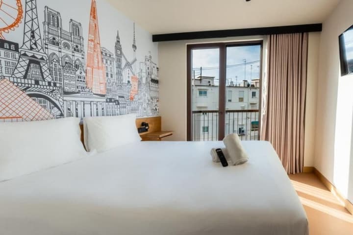 easyHotel Valencia Ciutat Vella