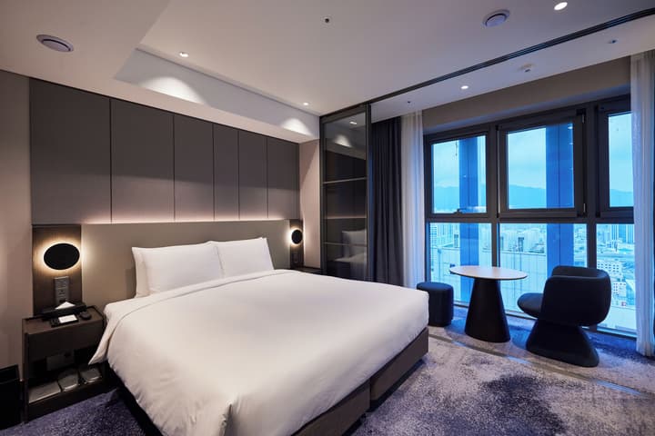 HOTEL HLB