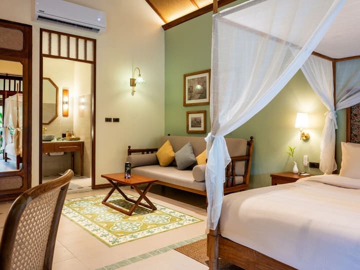 Lost Horizon Resort - Khao Sok