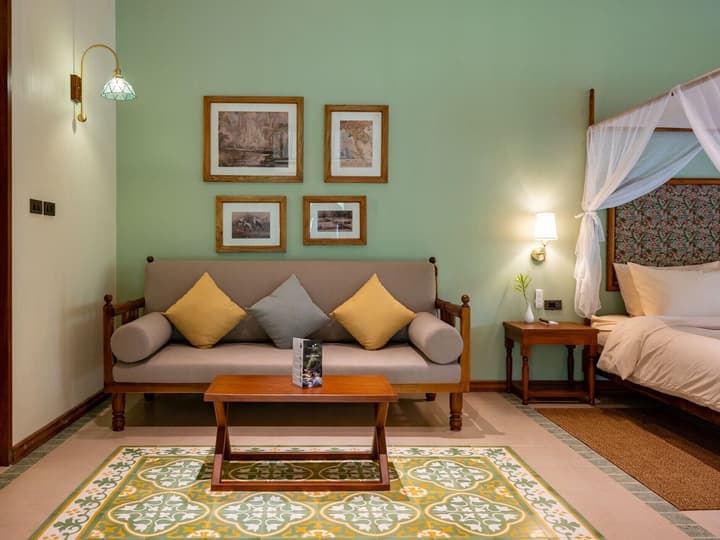 Lost Horizon Resort - Khao Sok