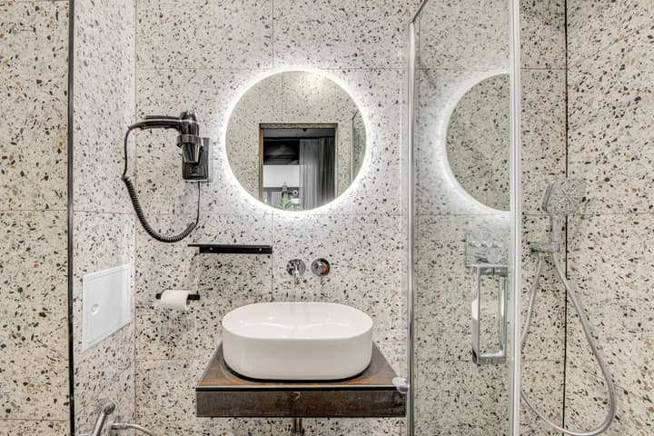 Hôtel Maât Batignolles