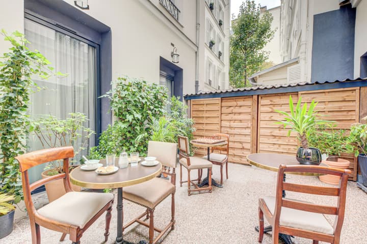 Hôtel Maât Batignolles