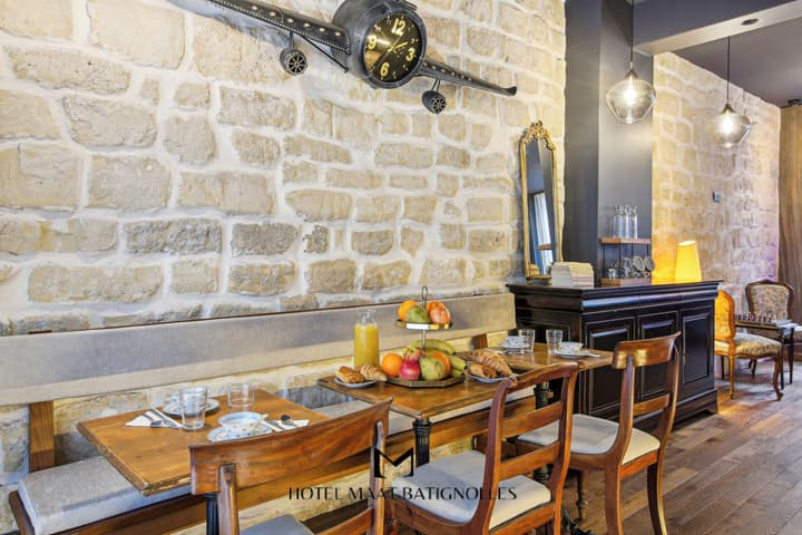 Hôtel Maât Batignolles