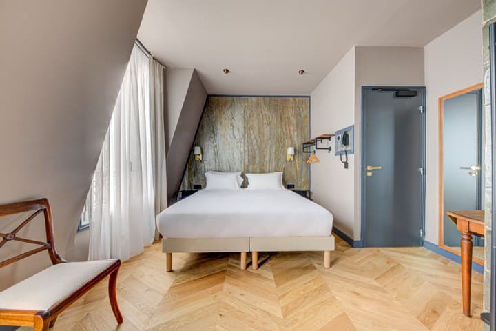 Hôtel Maât Batignolles