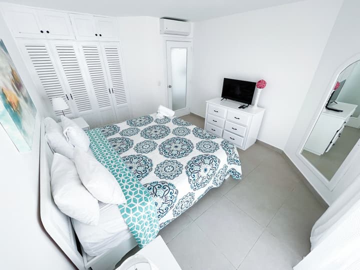 MINI BEACH STUDIOS
