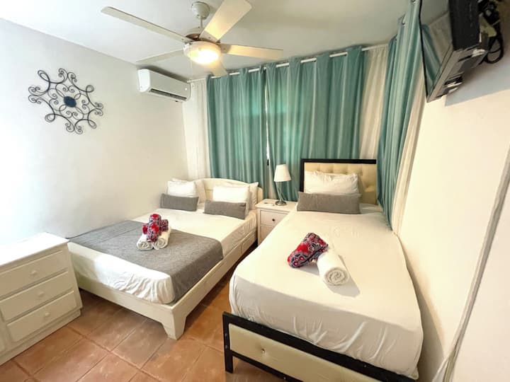 MINI BEACH STUDIOS