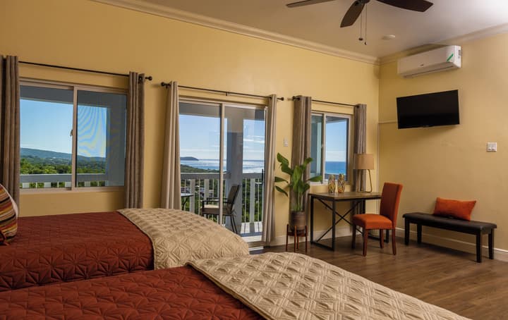 Majestic Heights Bed & Breakfast