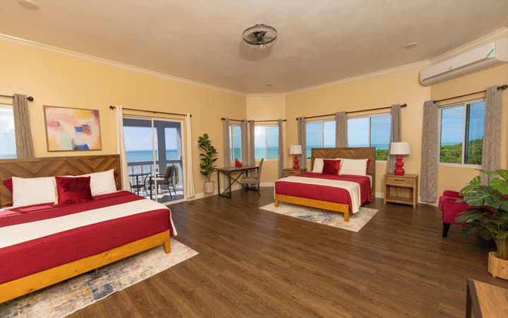 Majestic Heights Bed & Breakfast