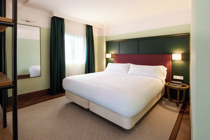 Honest Hotel Granada