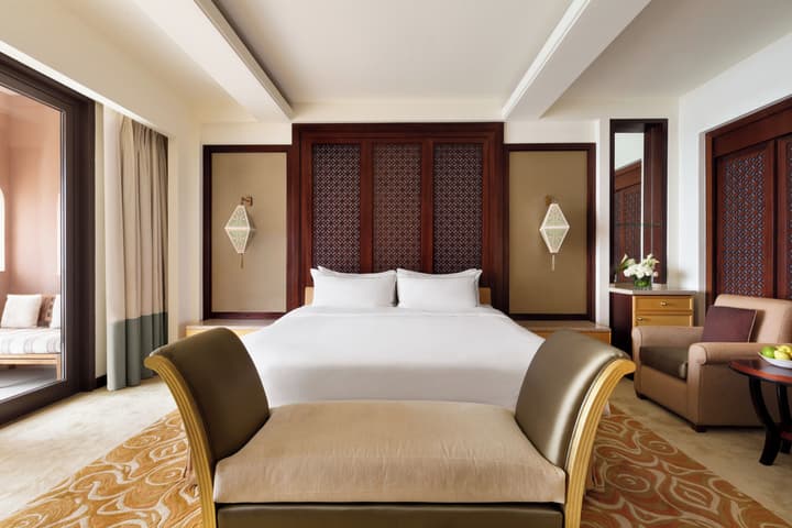 Al Husn Hotel Muscat - managed by Hilton