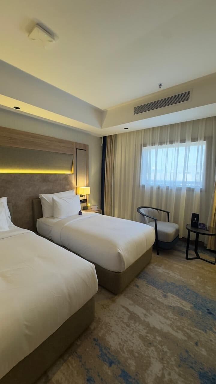 SEA TOWER HOTEL