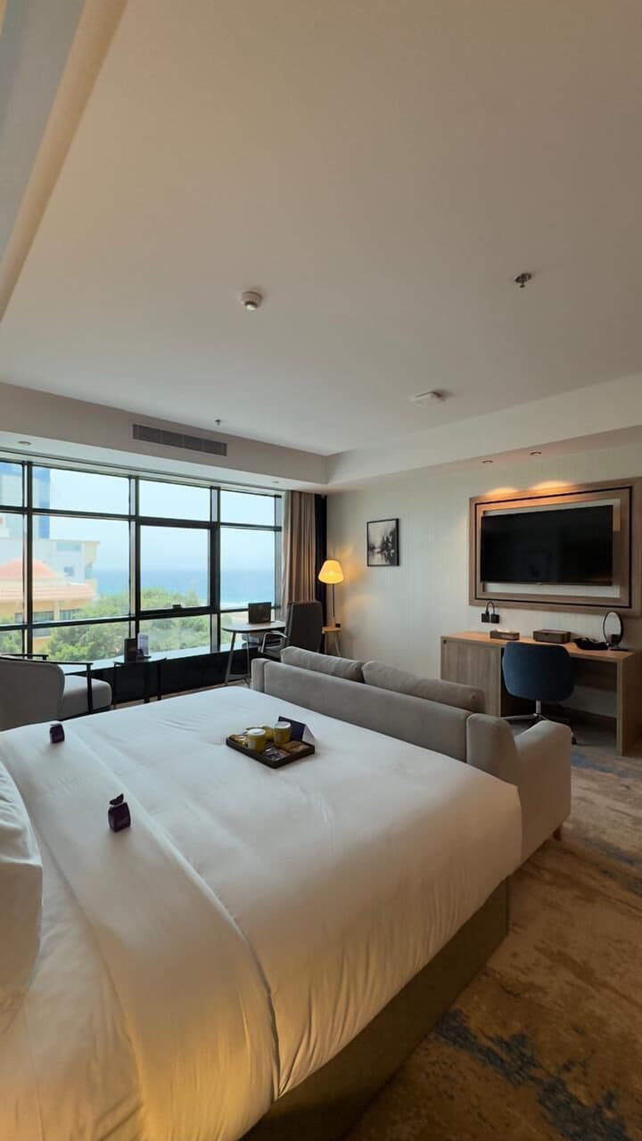 SEA TOWER HOTEL