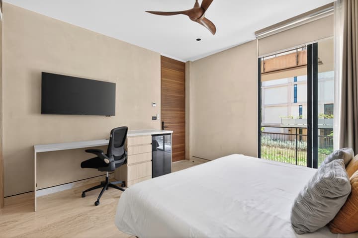Corasol, Relaxed Stay with Terrace &amp; Full Amenities
