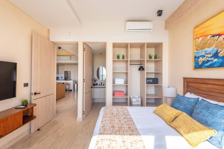 Corasol, Relaxed Stay with Terrace &amp; Full Amenities