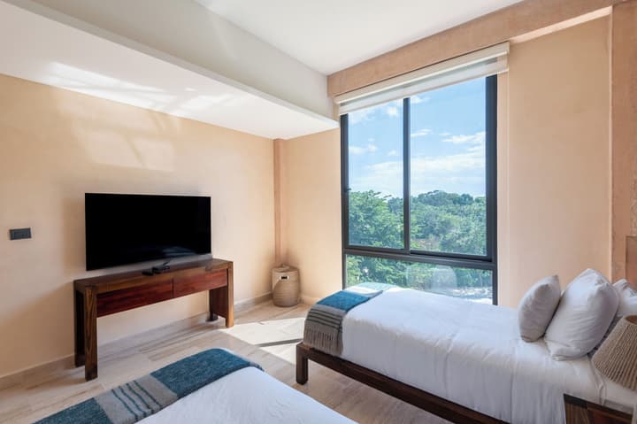Corasol, Relaxed Stay with Terrace &amp; Full Amenities