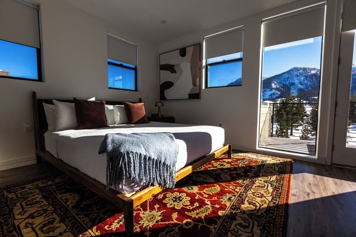The Sierra House