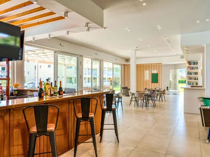 Manousis ApartHotel